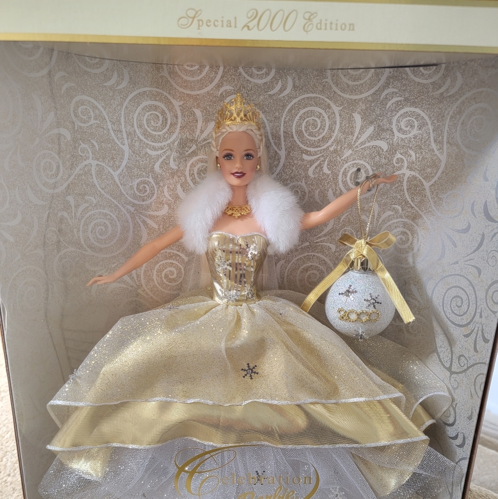Special 2000 edition barbie